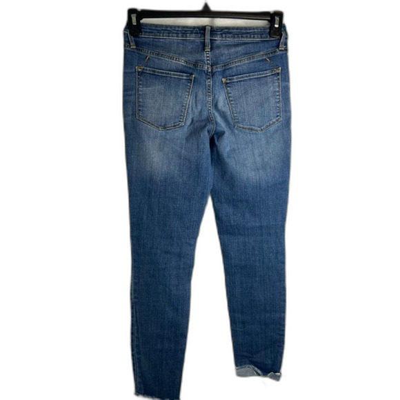 Mossimo Mid Wash High Rise Jegging Raw Hem Light Destruction Size 4/27R - Picture 2 of 9